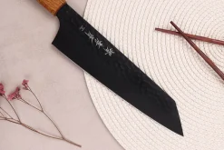 Couteau kiritsuke 19cm japonais Sakai Takayuki Kurokage VG10 manche en chêne brûlé