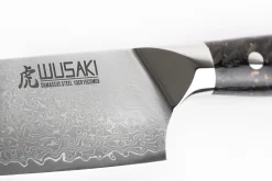 Couteau kiritsuke Wusaki Sakin Damas 10Cr 20cm manche en fibre de carbone et feuille d'or