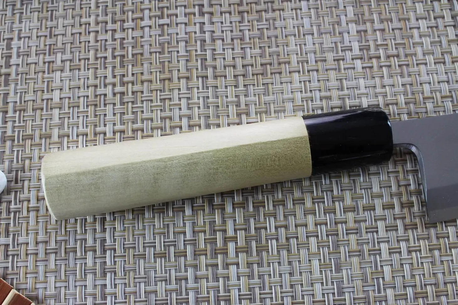 Couteau mioroshi japonais artisanal Yoshihiro Jyosaku White 2 steel 18cm