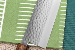 Couteau nakiri 16,5cm japonais artisanal Masutani martelé manche en chêne