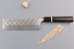 Couteau nakiri 16,5cm japonais artisanal Yoshimi Kato Hyo SG2