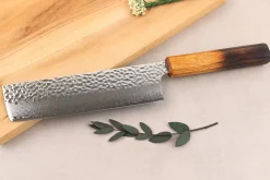 Couteau nakiri 17cm japonais artisanal Wusaki Yaketa VG10 damas chêne brûlé