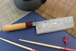 Couteau nakiri japonais artisanal Yoshimi Kato 16,5cm VG10 Nickel Damascus cerisier
