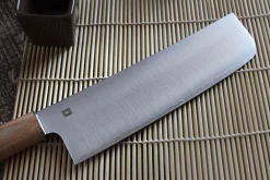 Couteau nakiri japonais Shizu Hamono Yuri 17.5cm manche clair