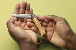 Couteau Opinel Neo6 lame 7cm Opiflex® manche en olivier
