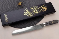 Couteau à pain Wusaki Sakin Damas 10Cr 20cm manche en fibre de carbone et feuille d'or