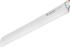 Couteau à pain Wusthof Classic Colour Coral Peach forgé lame micro-dentelée 23cm