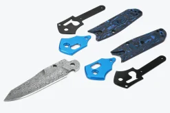 Couteau pliant Benchmade Mini Osborne 945-221 édition limitée lame damassée manche carbone 9,8cm