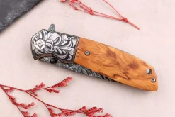 Couteau pliant 9,5cm Kutoyama effet plume manche olivier
