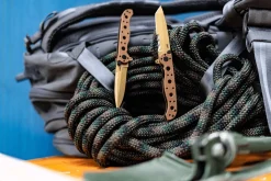 Couteau pliant CRKT M16-01DZ 1601DZ manche en nylon / fibres de verre désert 10cm