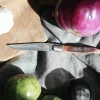 Couteau pliant Forge de Laguiole manche en chêne de barrique 11cm