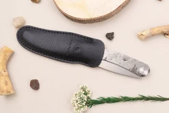 Couteau pliant Le Coq Français Chemin de Saint-Jacques artisanal manche bois d'olivier 11,5cm + étui