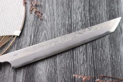 Couteau sakimaru takohiki japonais artisanal Naoki Mazaki Damascus biseauté 27cm corne claire