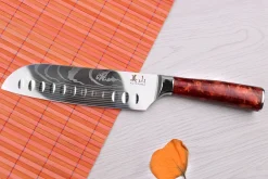Couteau santoku alvéolé 17cm Kutoyama Red Flame