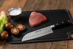 Couteau Santoku Arcos Riviera forgé lame alvéolée 18cm