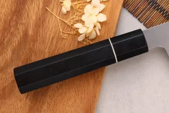 Couteau santoku 19,5cm japonais artisanal Sukenari ZDP-189 San Maï manche en ébène