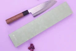 Couteau santoku 16,5cm japonais artisanal Makoto Kurosaki VG7 Damas martelé