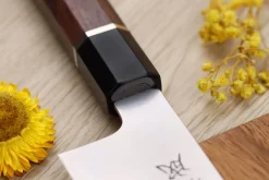 Couteau santoku 19,5cm japonais artisanal Sukenari SG2 San Maï manche en bois de rose