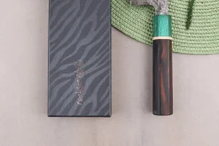 Couteau santoku 16,5cm japonais artisanal Makoto Kurosaki Samidorizuki SGStrix