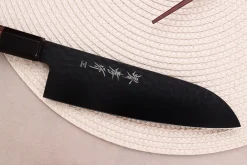 Couteau santoku 17cm japonais Sakai Takayuki Kurokage VG10 manche en wengé