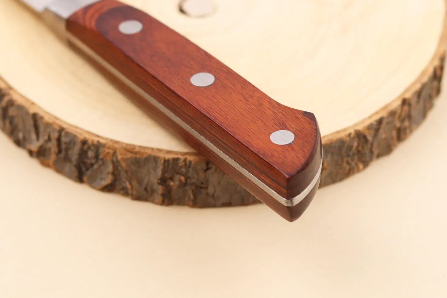 Couteau santoku 15cm japonais Satake Cutlery Brown Pakkawood
