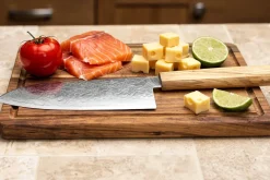 Couteau santoku 18cm japonais Yuzo Ryuho Damas SG2