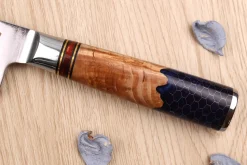 Couteau santoku 17cm Kutoyama damas nid d'abeille
