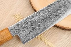 Couteau santoku japonais artisanal Yoshihiro ZAD lame damassée 18cm