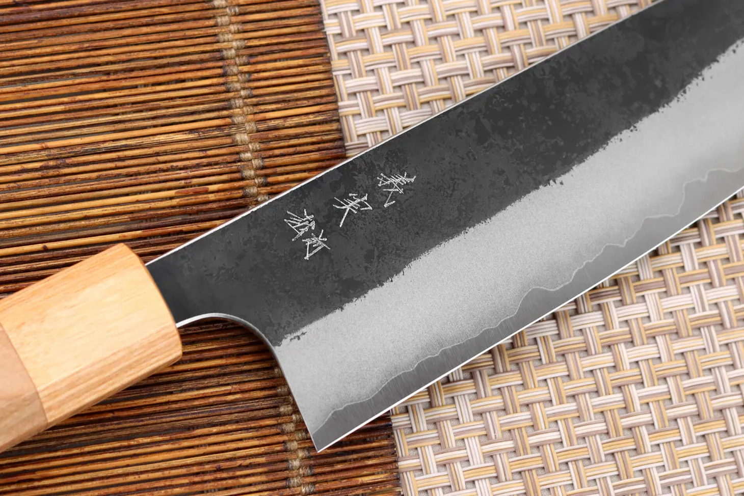 Couteau santoku japonais artisanal Yoshimi Kato AS Brut 16,5cm