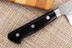 Couteau santoku japonais artisanal Takamura VG10 Tsuchime 16,5cm