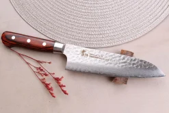 Couteau santoku japonais 18cm Sakai Takayuki Damascus Western 33 couches