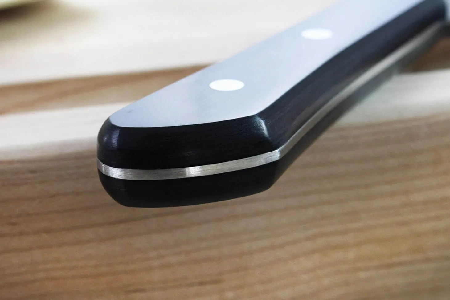 Couteau santoku japonais MAC Black 17cm