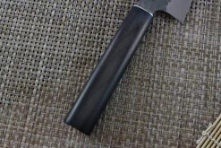 Couteau santoku japonais Shizu Hamono Yamato martelé 18cm manche sombre