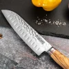 Couteau santoku Wusaki Damas 10Cr alvéolé 18cm manche en olivier