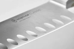 Couteau santoku Wusthof Classic Colour Velvet Oyster forgé lame alvéolée 17cm