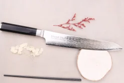 Couteau sujihiki 24cm japonais Sakai Takayuki Grand Chef Seigaiha Damas 45 couches