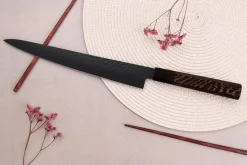 Couteau sujihiki 24cm japonais Sakai Takayuki Kurokage VG10 manche en wengé