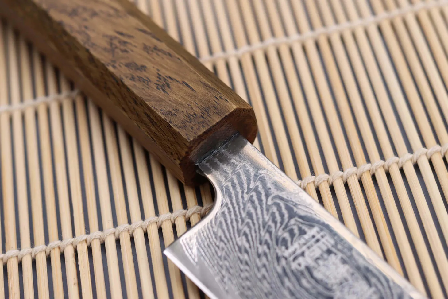 Couteau sujihiki japonais artisanal Wusaki Unagi AUS10 damas 24cm manche chêne