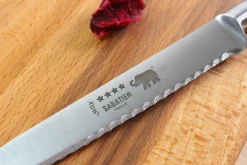 Couteau à tomates Sabatier Éléphant Idéal Forgé microdenté 13cm manche en olivier