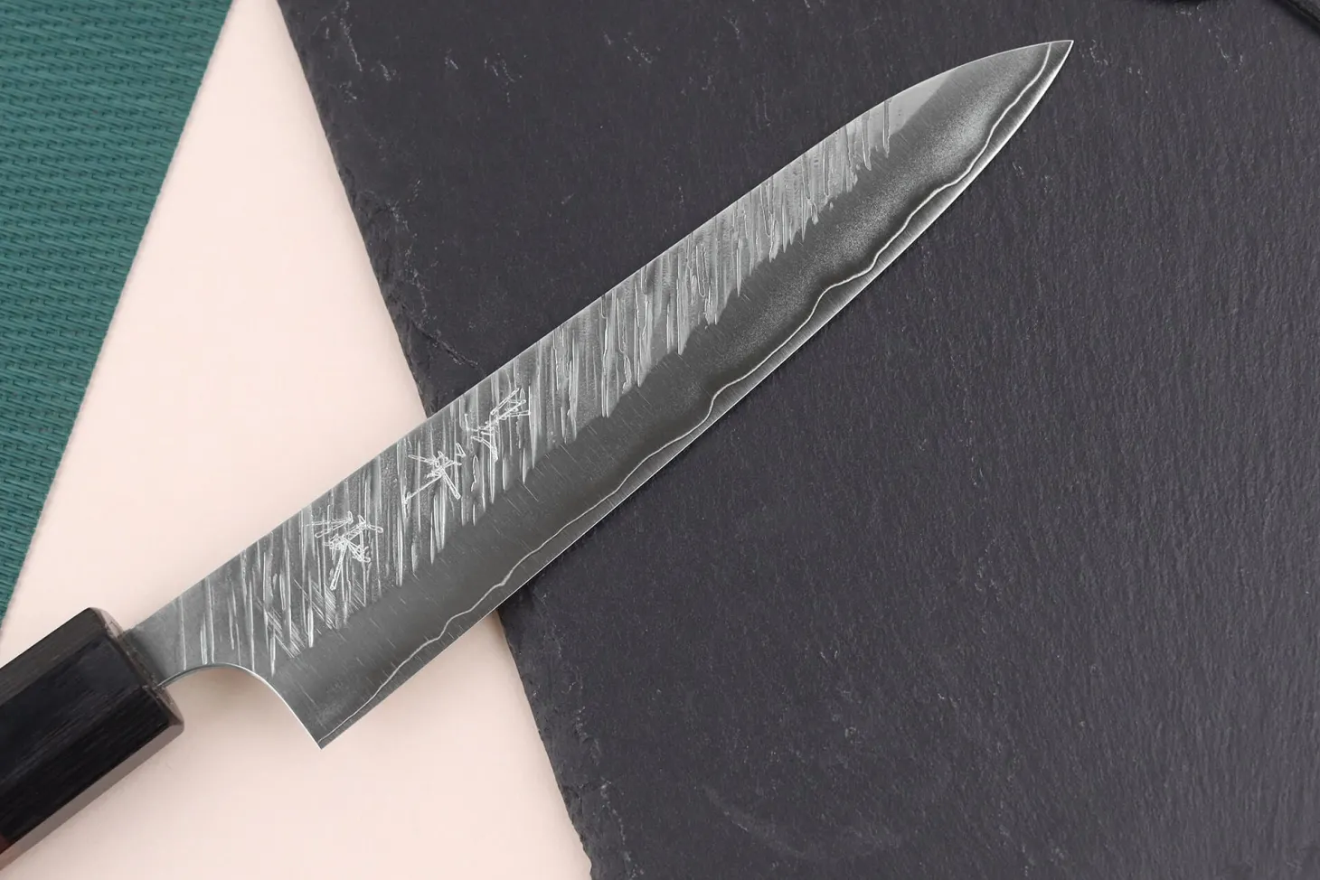 Couteau universel japonais artisanal Yu Kurosaki Fujin 15cm SG2