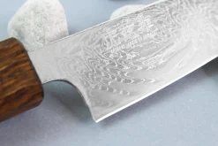 Couteau universel japonais artisanal Wusaki Unagi AUS10 damas 14cm manche chêne