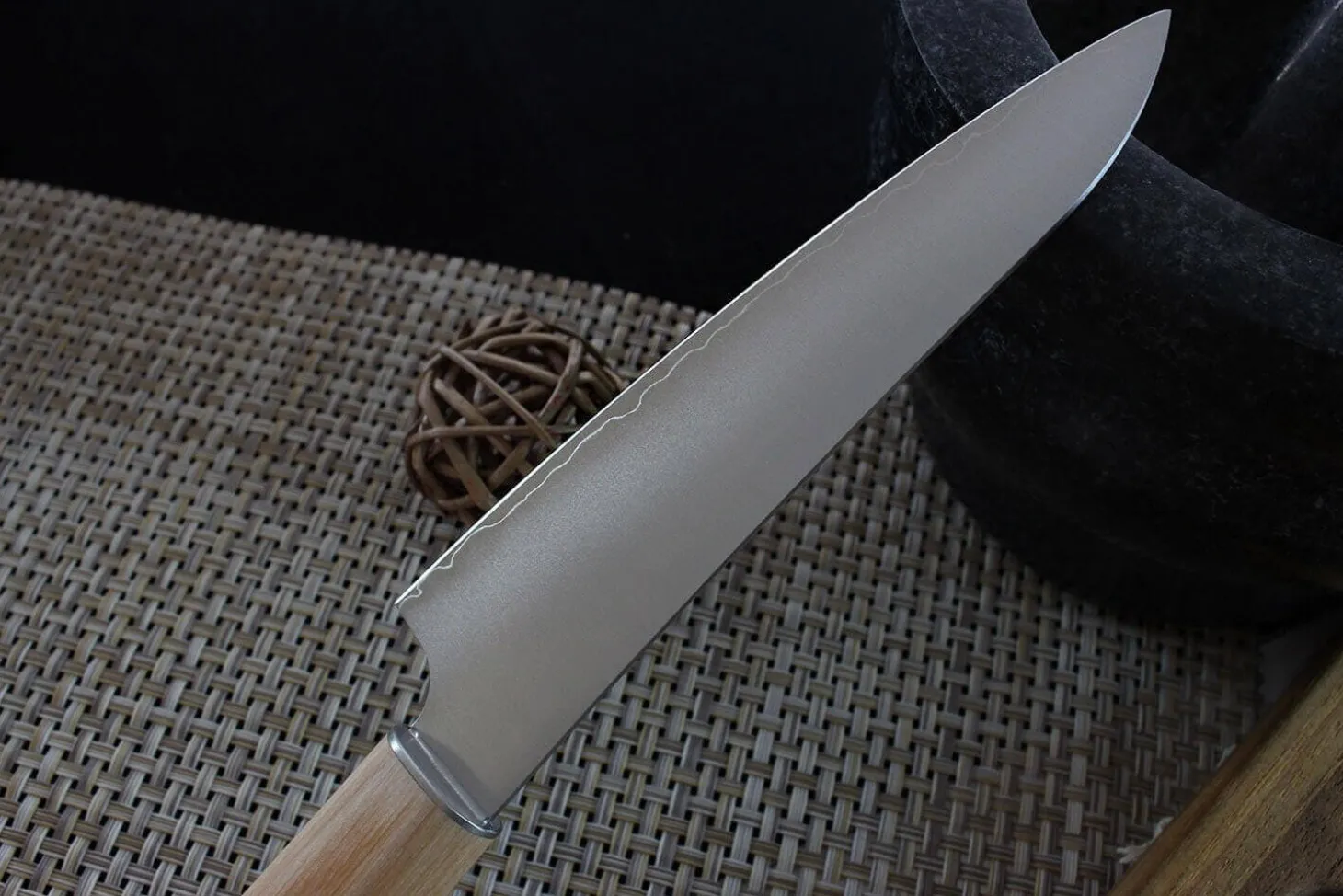 Couteau universel japonais Shizu Hamono Yuri 13.5cm manche clair
