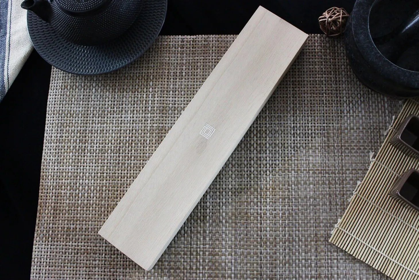 Couteau universel japonais Shizu Hamono Yuri 13.5cm manche clair
