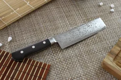 Couteau usuba japonais artisanal Yoshihiro VG10 damas 33 couches 16cm