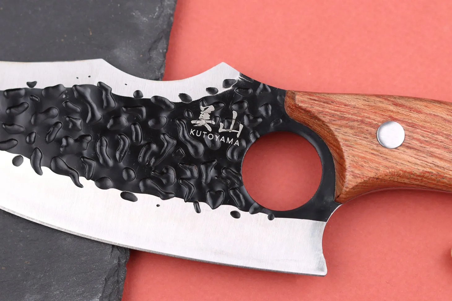 Couteau viking 16cm Kutoyama manche sandalwood