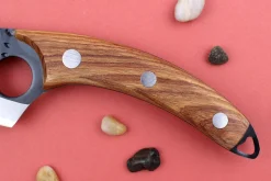 Couteau viking 15cm Kutoyama manche sandalwood