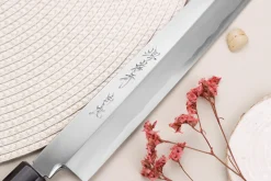 Couteau yanagiba japonais artisanal 30cm Sakai Takayuki Byakko manche en ébène + étui