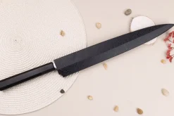 Couteau yanagiba japonais artisanal 30cm Sakai Takayuki Byakko manche en ébène + étui
