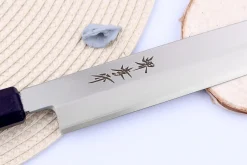 Couteau yanagiba japonais 27cm Sakai Takayuki Nanairo manche en résine laqué bleu
