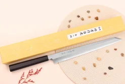 Couteau yanagiba kiritsuke japonais artisanal 33cm Sakai Takayuki Byakko manche en ébène + étui